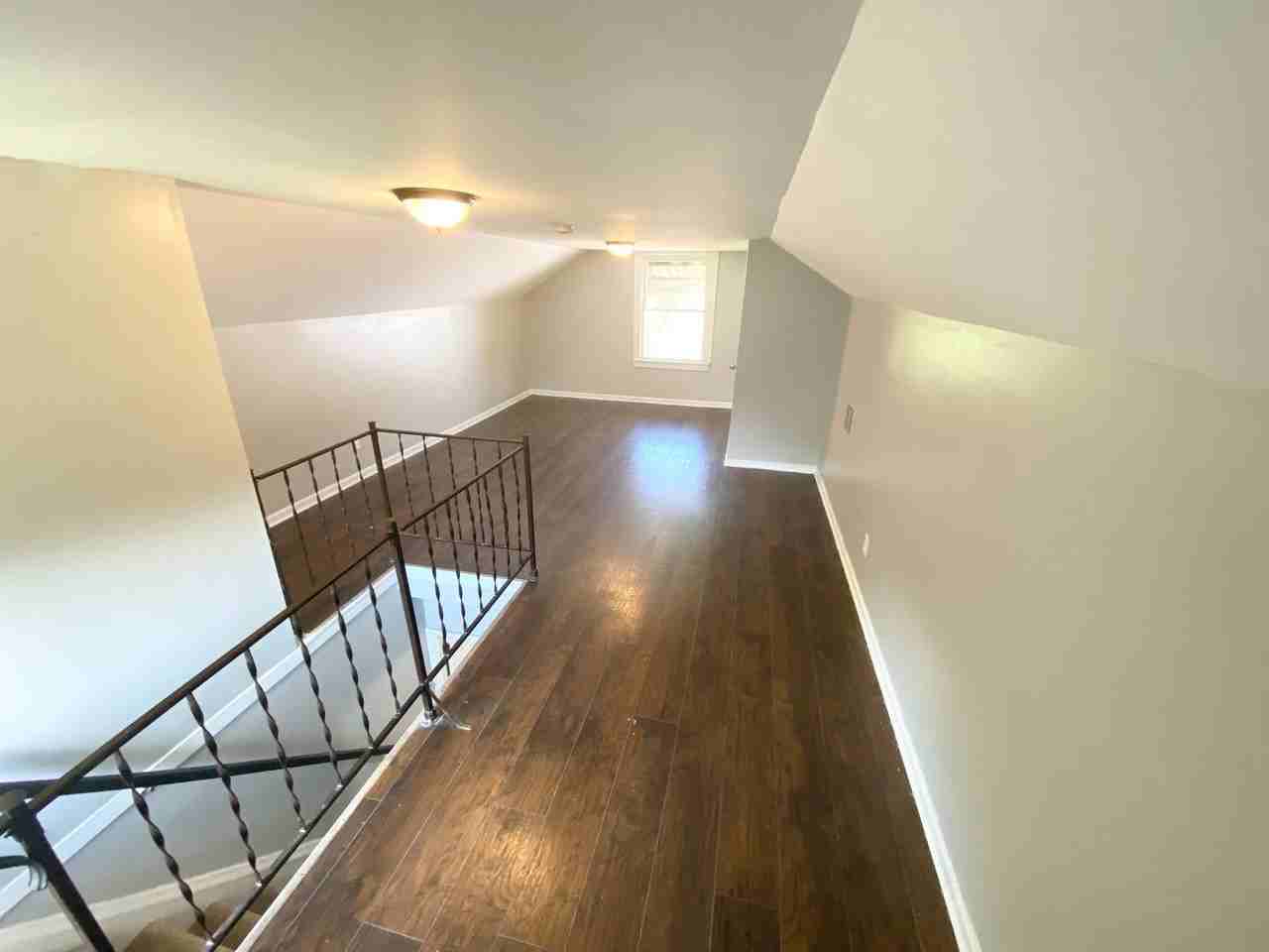 1131 Wilmont Ct - Photo 7 of 14