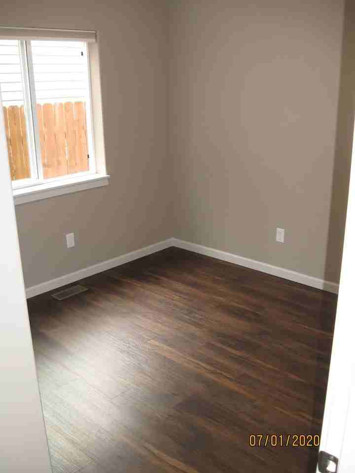 1845 17th Ave Se #1849 - Photo 7 of 23