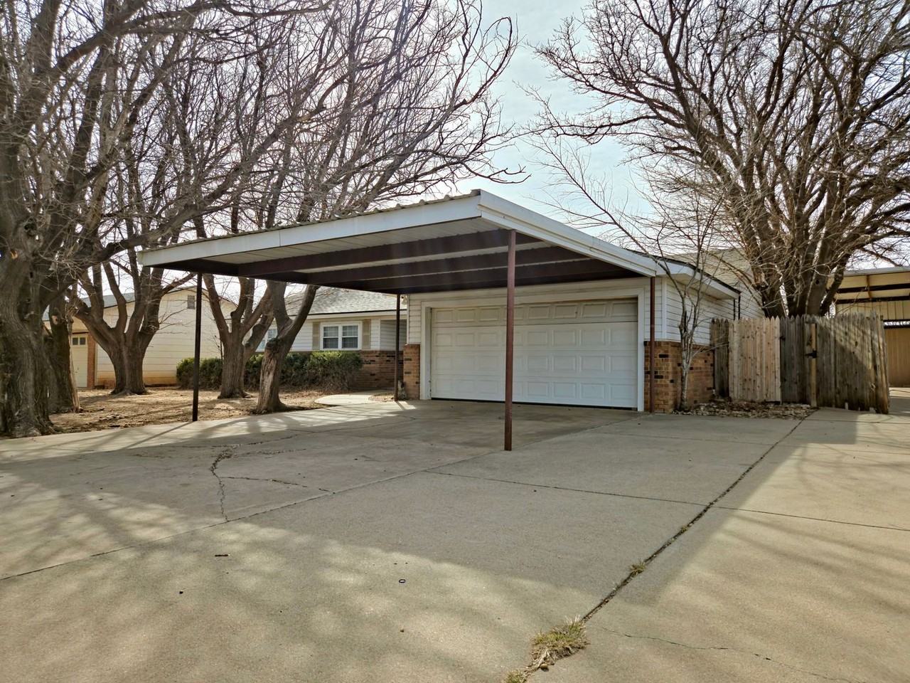 4821 13th St - Photo 2 of 30