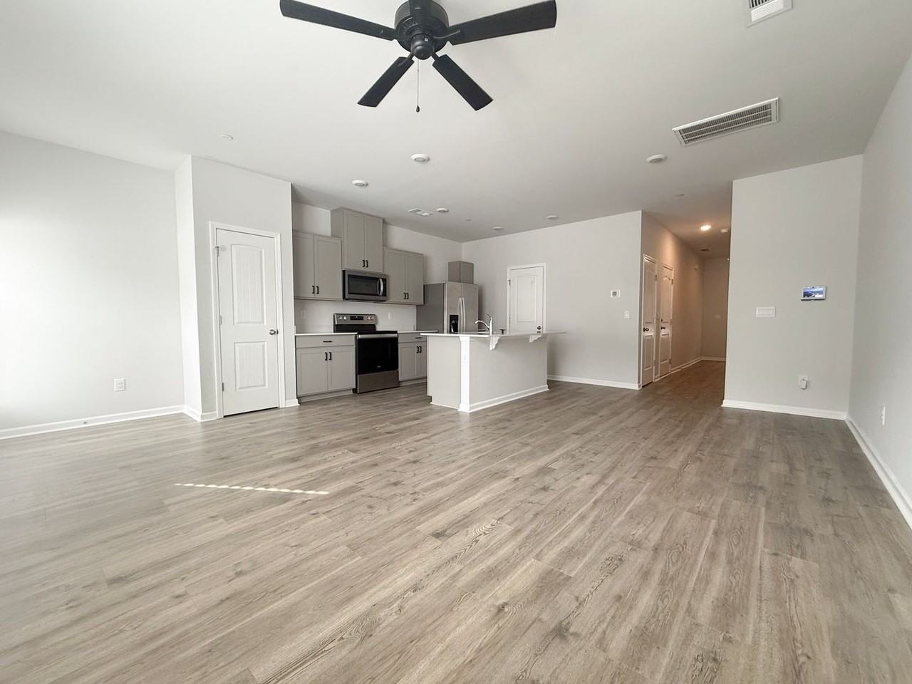 169 Dale Mires Ln - Photo 3 of 49