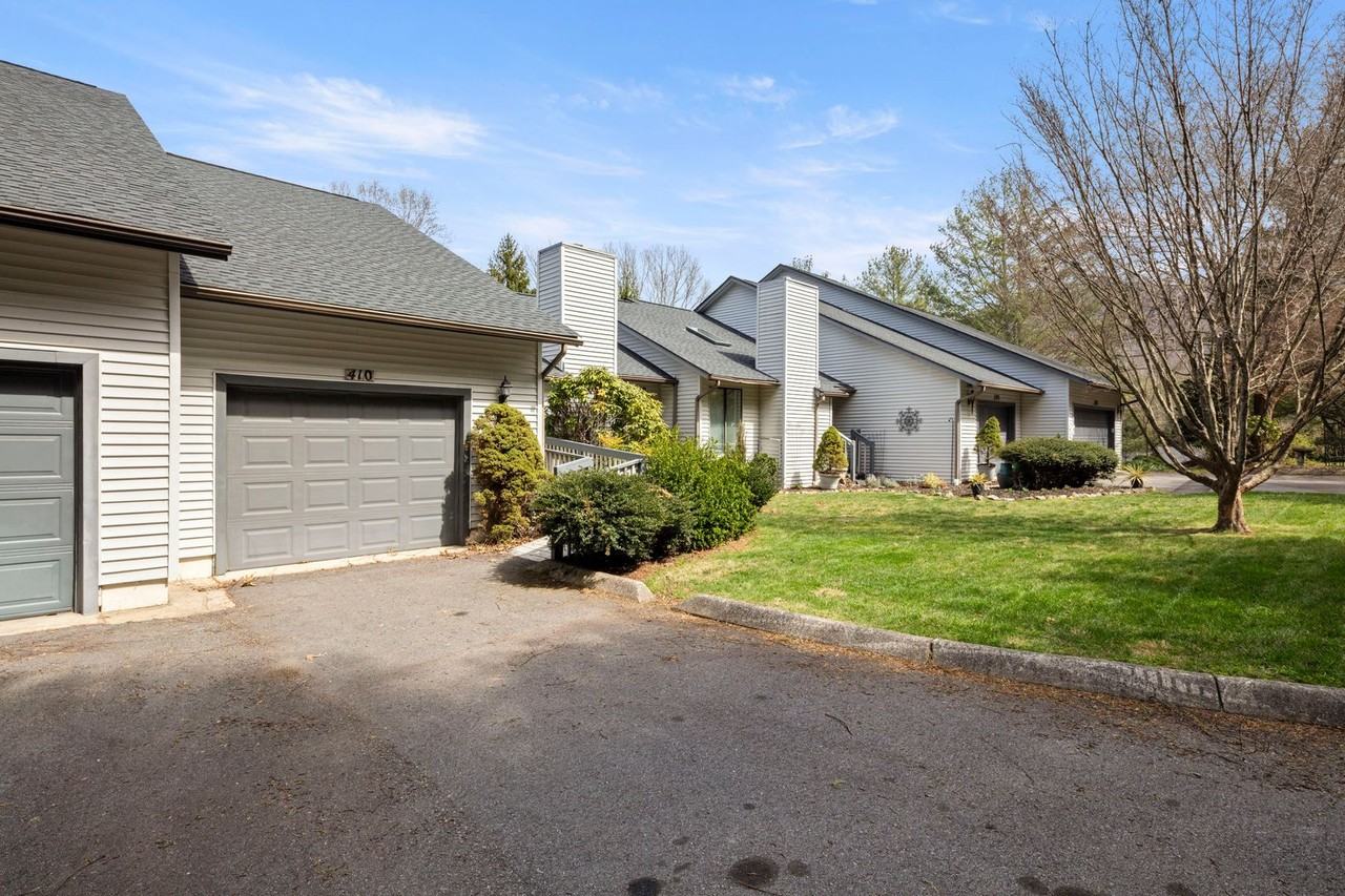 410 Sweeten Way - Photo 2 of 18