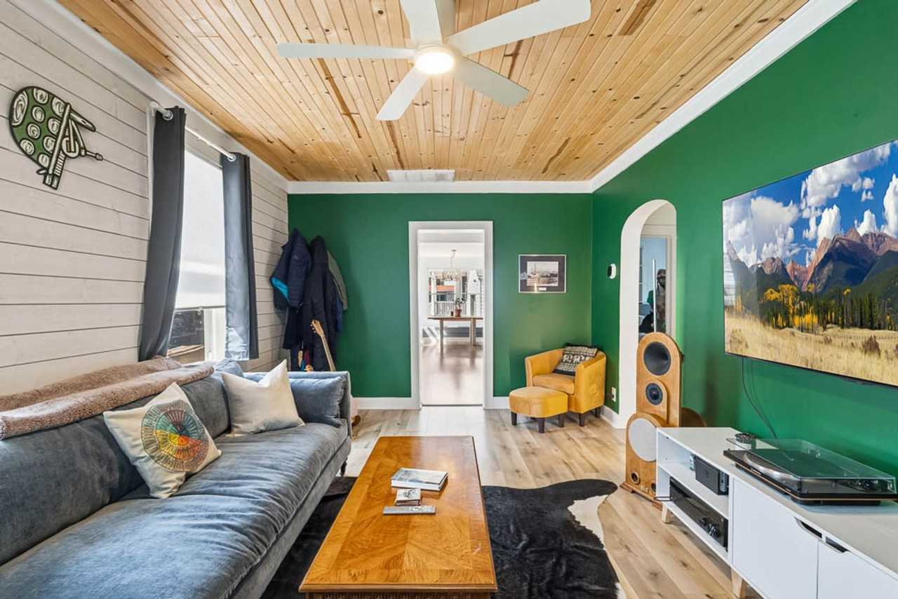 9401 Chesapeake St - Photo 5 of 31