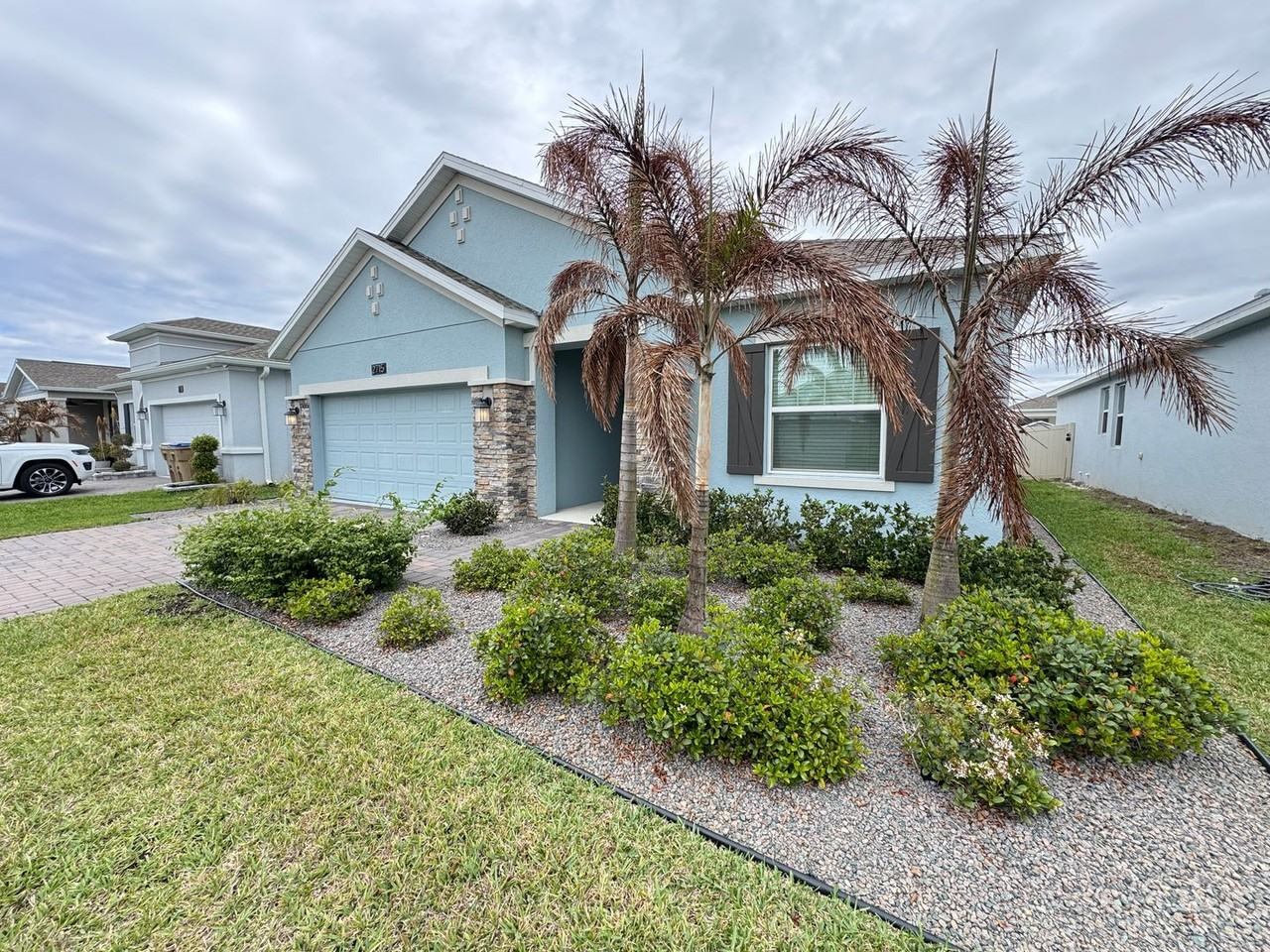 2715 Slash Way - Photo 4 of 50