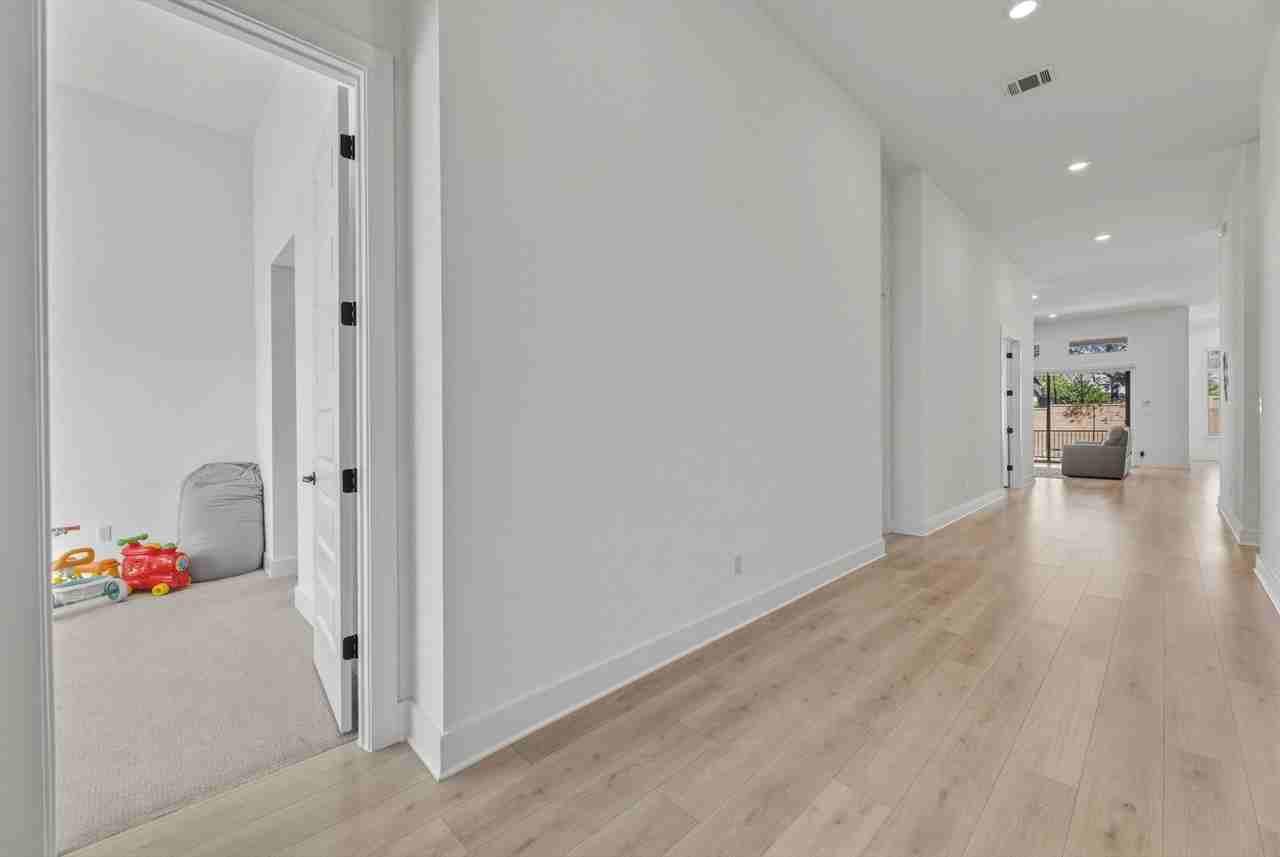 2941 Delaware St #63 - Photo 5 of 40