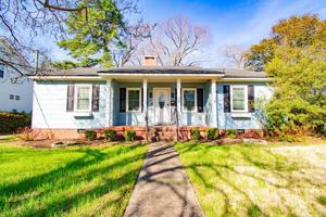 featured image of 126 Ellington St