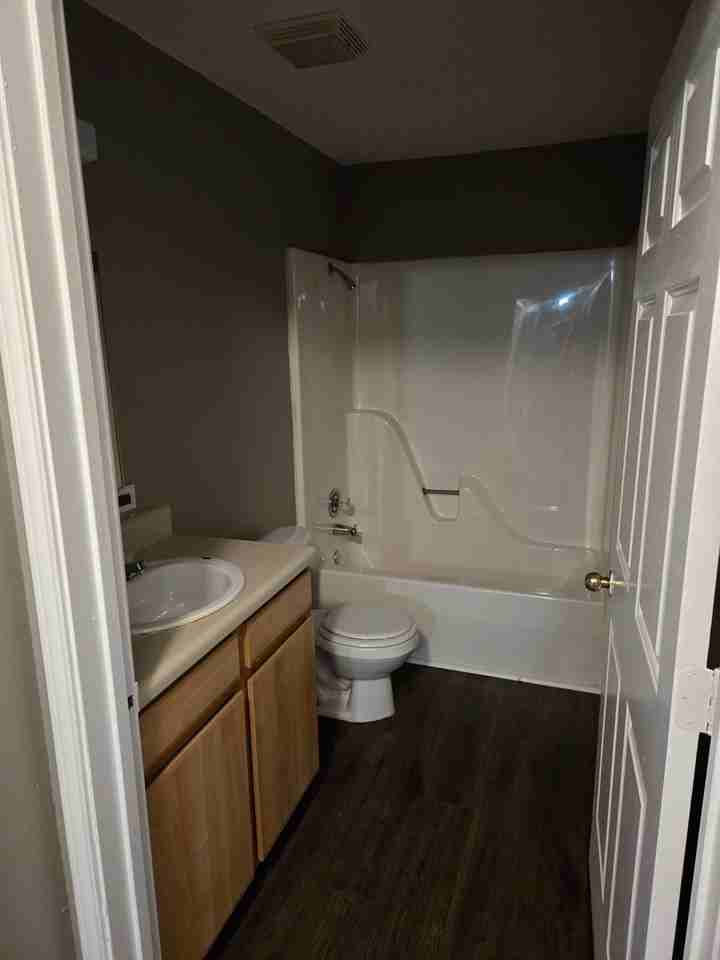 Rose Hill - Photo 7 of 18