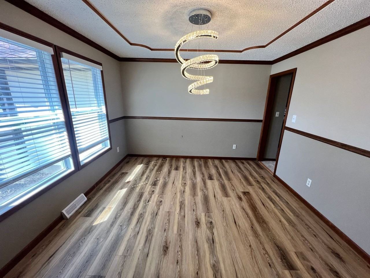 404 Palomino Cir - Photo 6 of 25