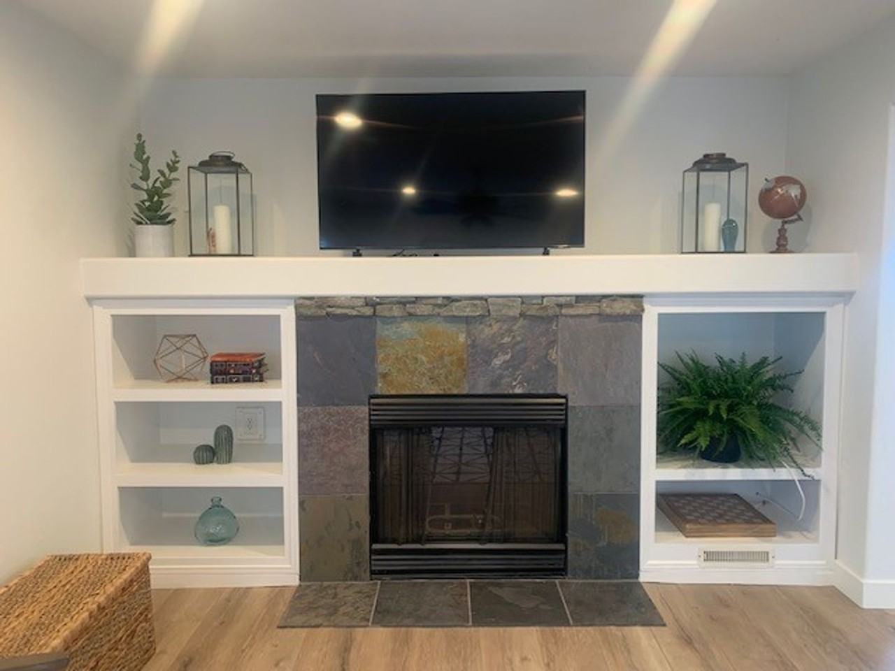 16378 Arnold Ave - Photo 3 of 24