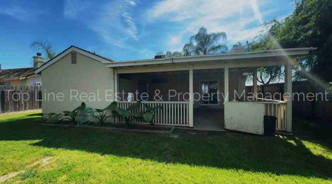 2008 E Douglas Ave - Photo 4 of 20