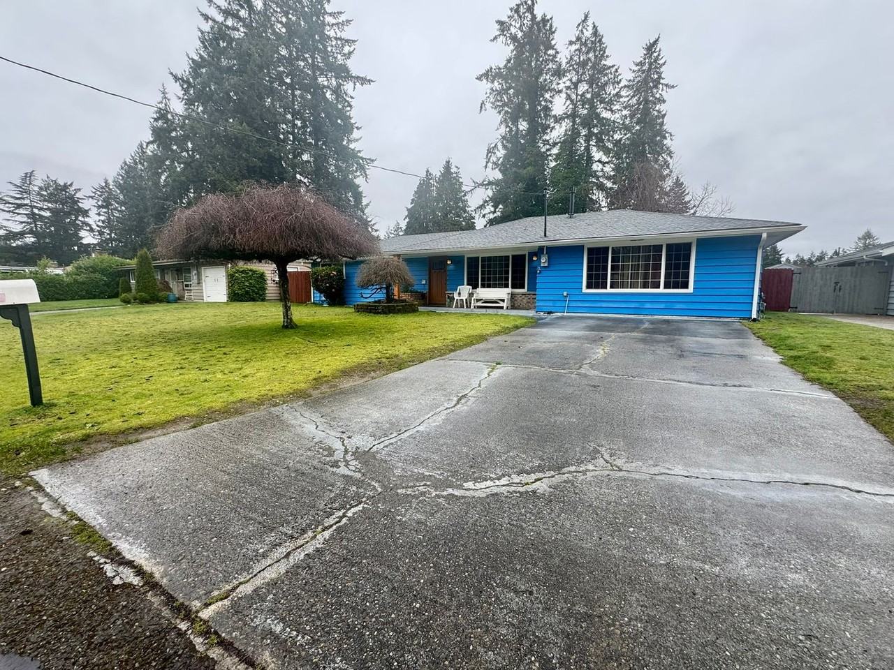 10109 119th St Sw - Photo 2 of 24