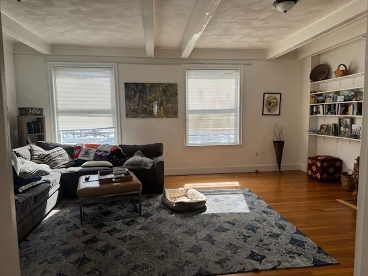 1725 Beacon St - Photo 2 of 12
