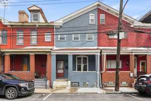 featured image of 224 10th St