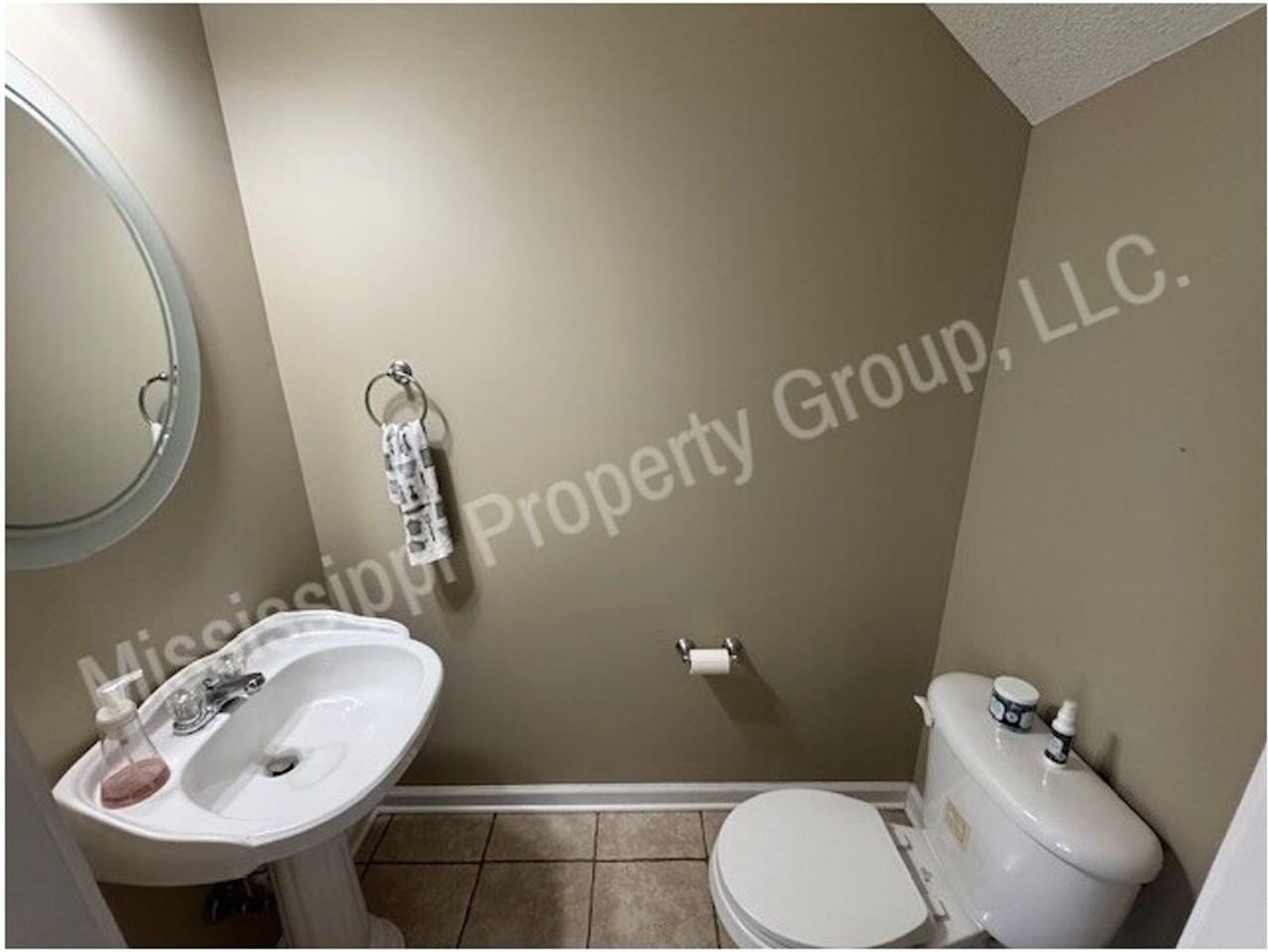 115 Greystone Blvd - Photo 6 of 11