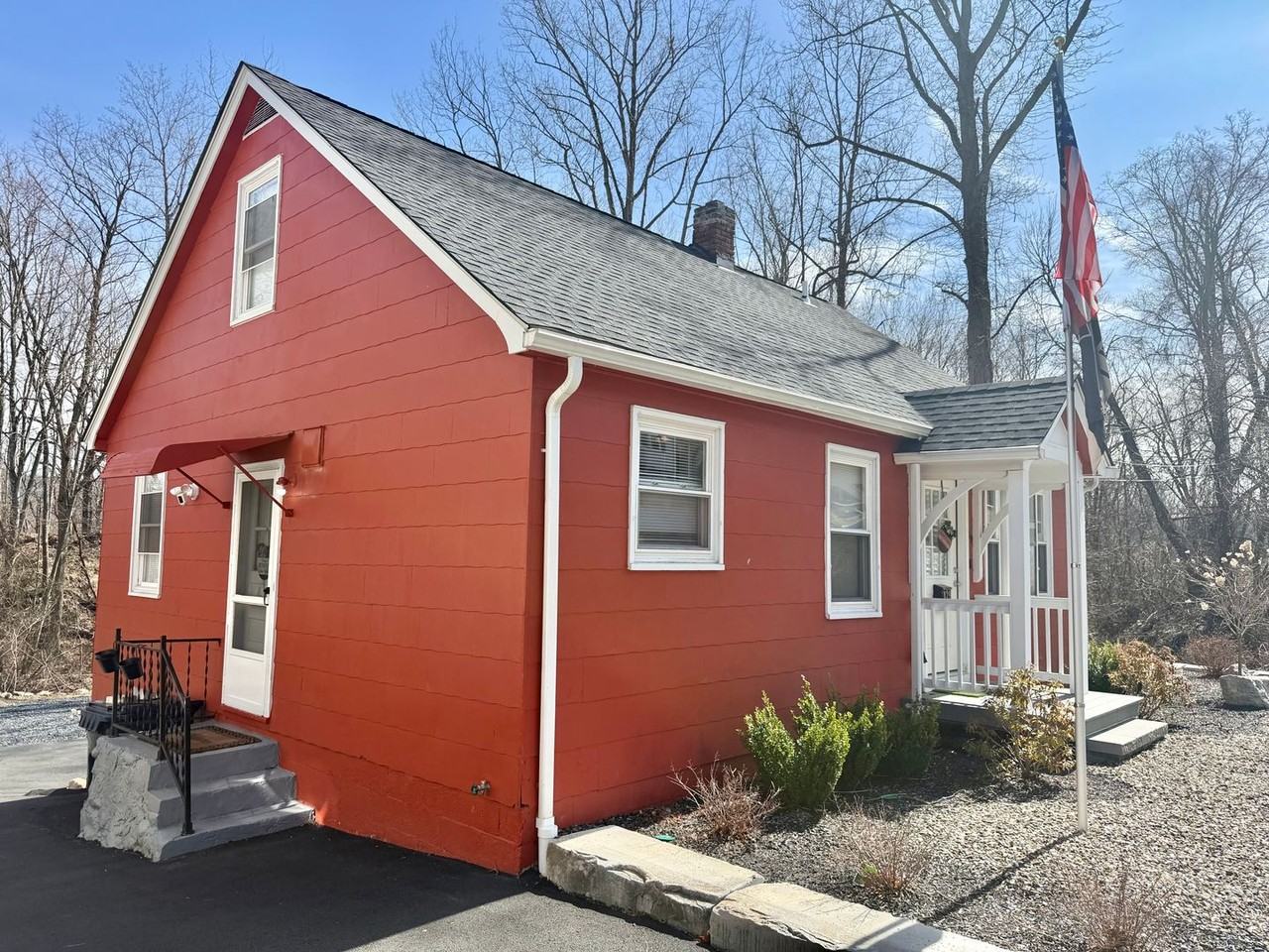 129 Mearns Ave - Photo 2 of 30