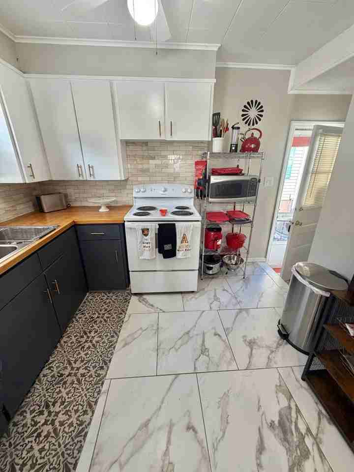 129 Mearns Ave - Photo 6 of 30