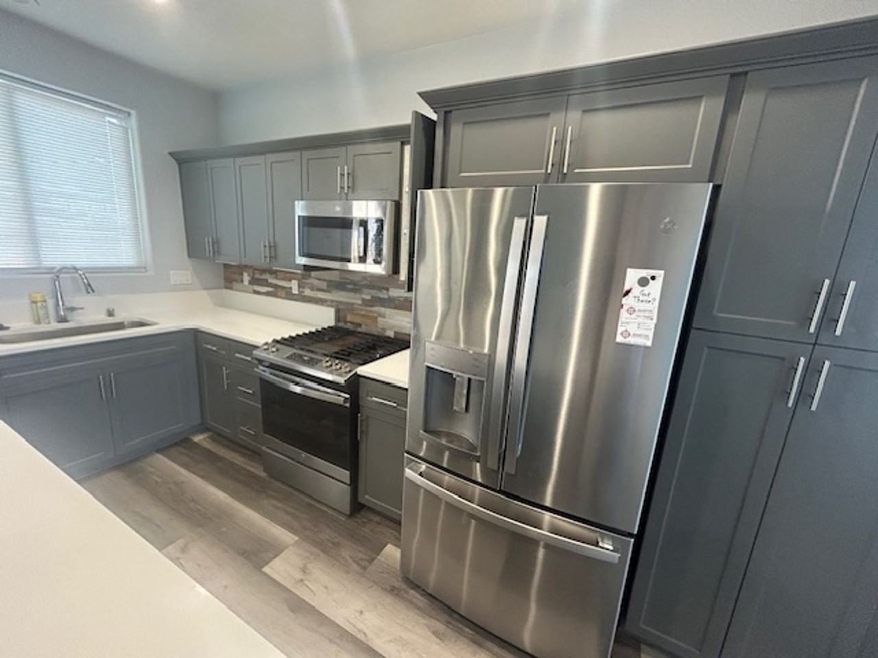 3037 N Sowell St - Photo 4 of 5