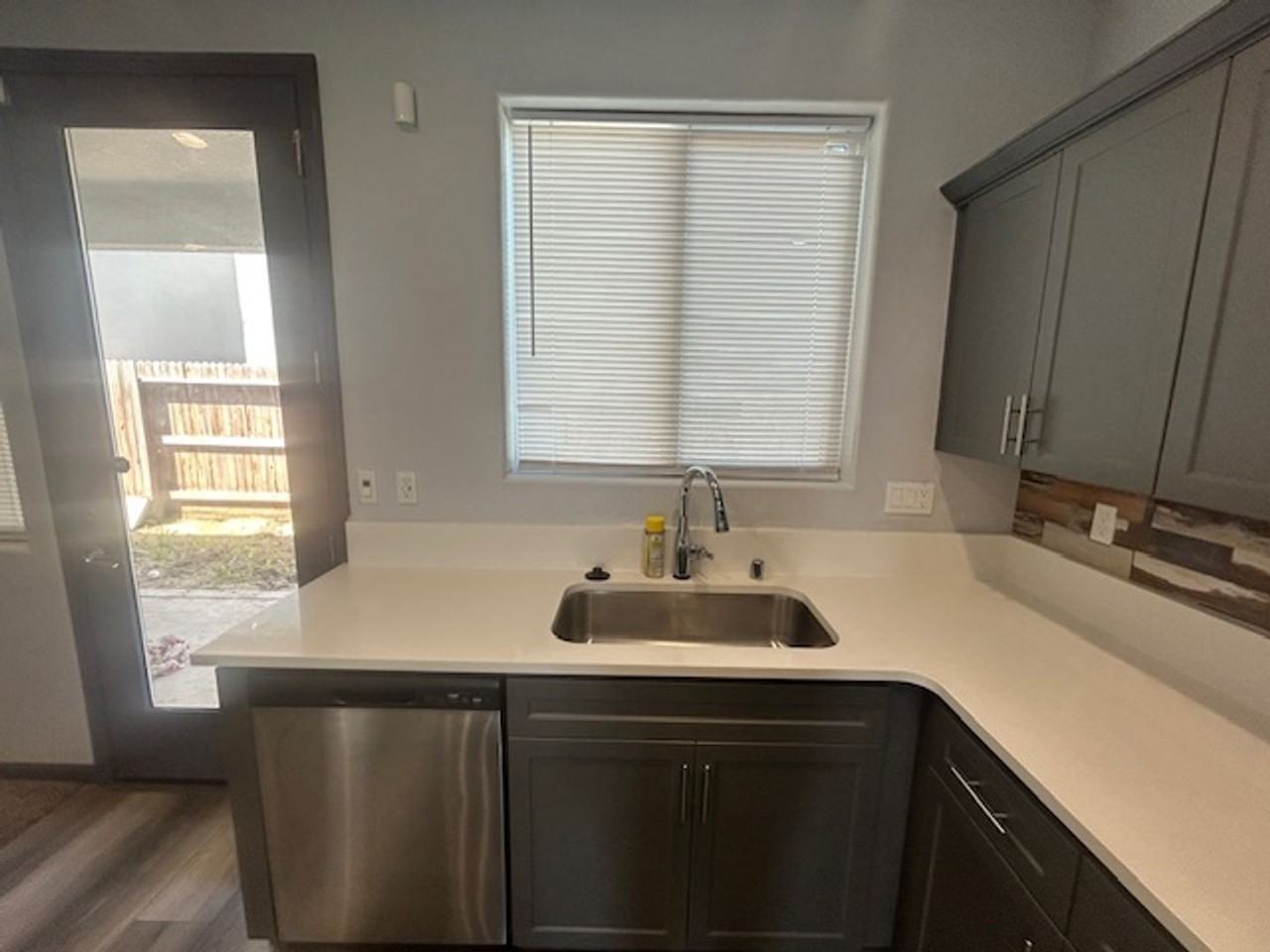 3037 N Sowell St - Photo 5 of 5