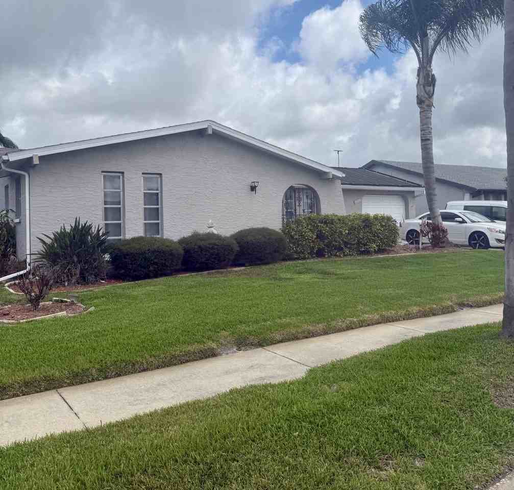 8135 Brown Pelican Ave - Photo 2 of 8