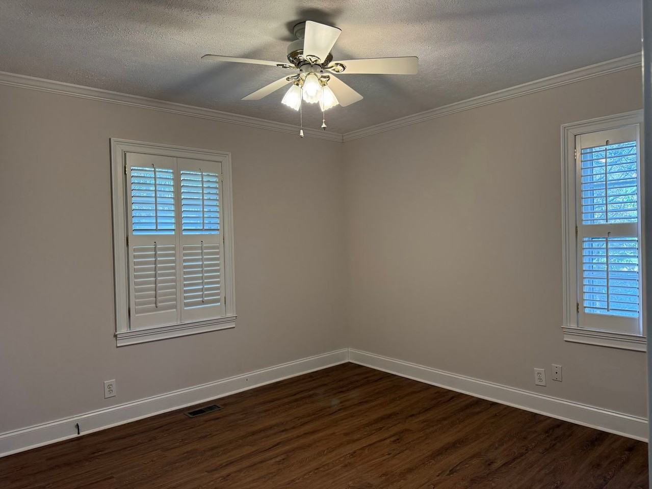 109 Janice Pl - Photo 6 of 12