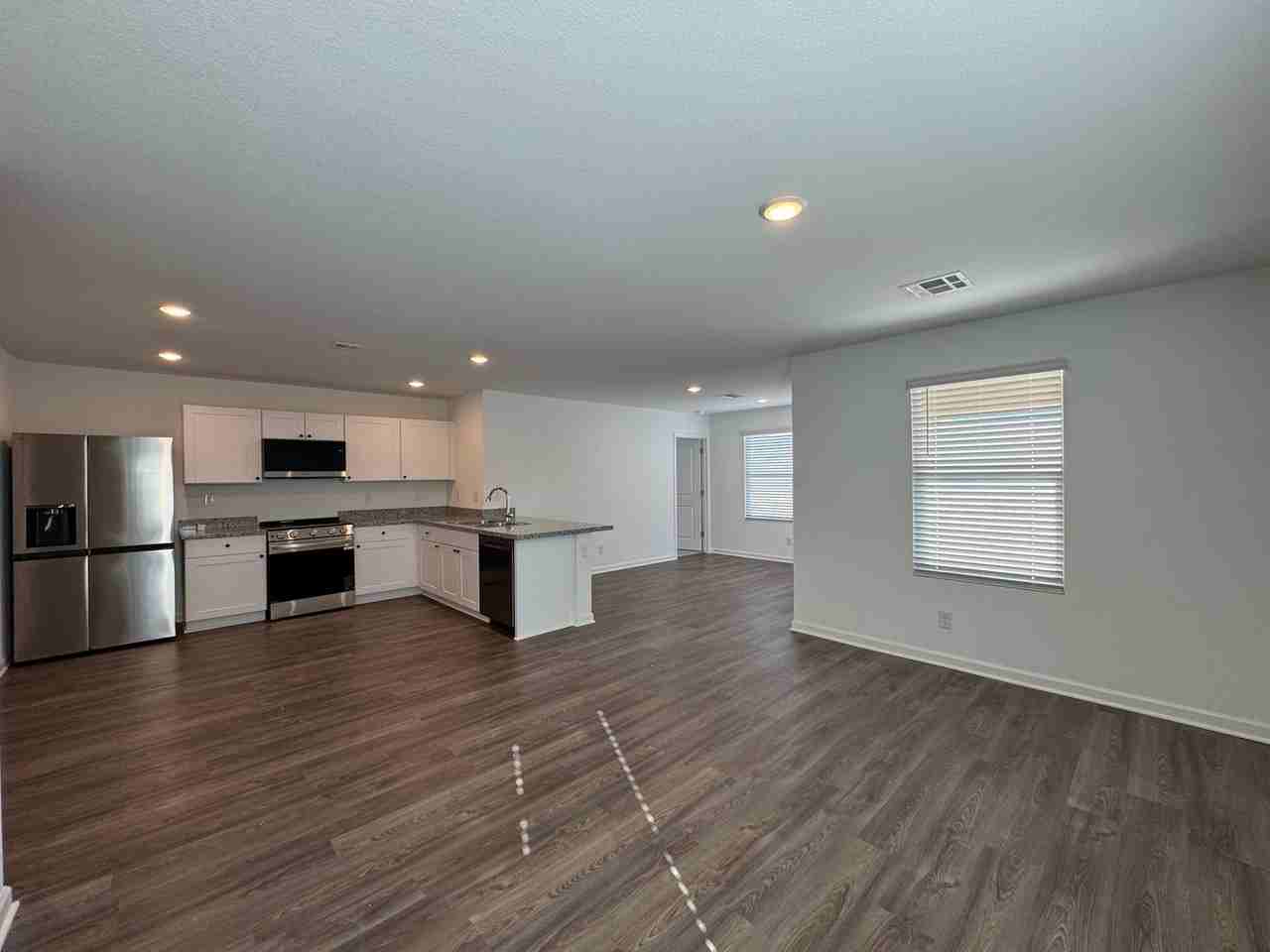 1811 1811 E Camino olorado - Photo 4 of 31