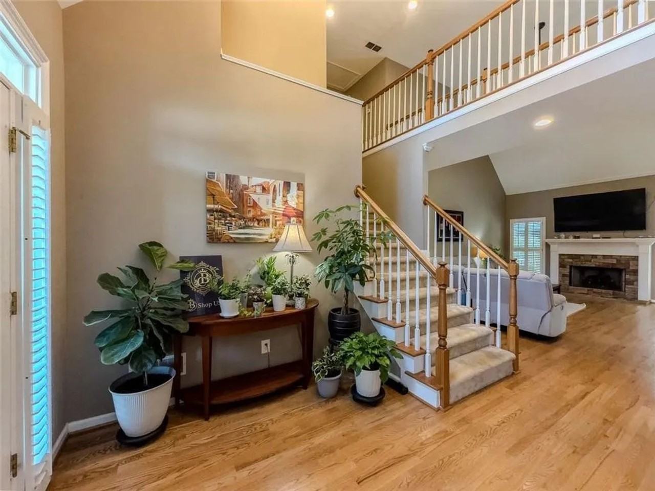 1739 Praters Pt - Photo 2 of 30