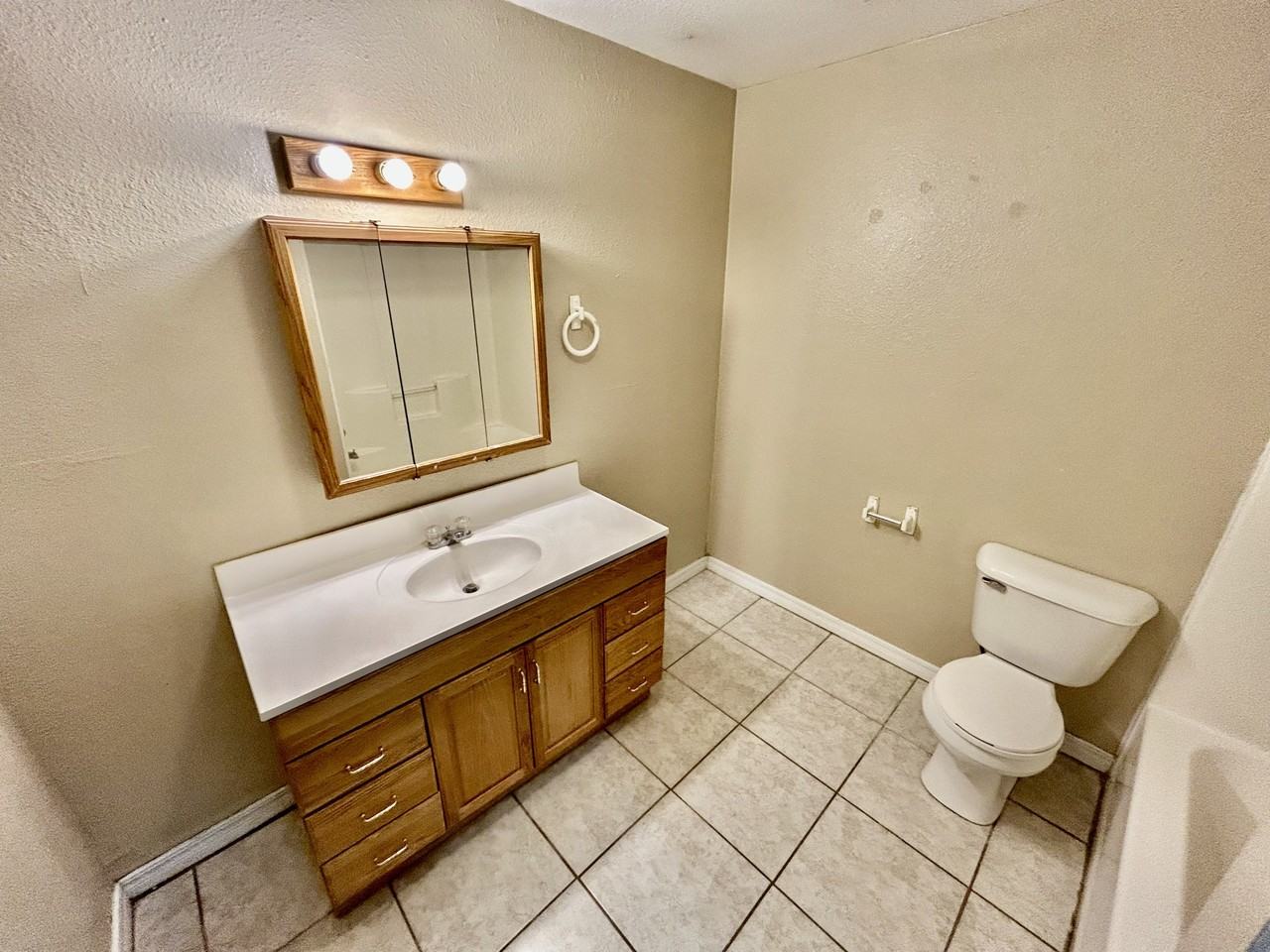 218 E 14th St #1 - Photo 7 of 10