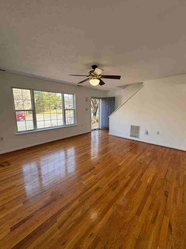 2386 Breckenridge Ct - Photo 5 of 12