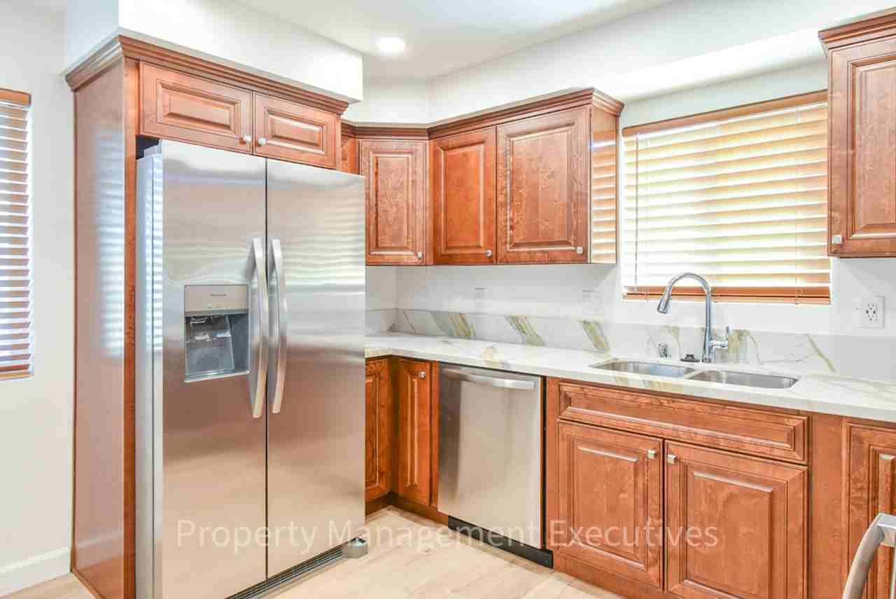 4269 68th St - Photo 6 of 16