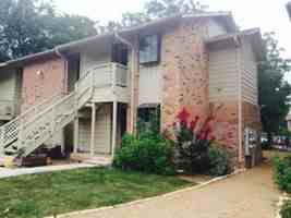 featured image of 421 W San Antonio St