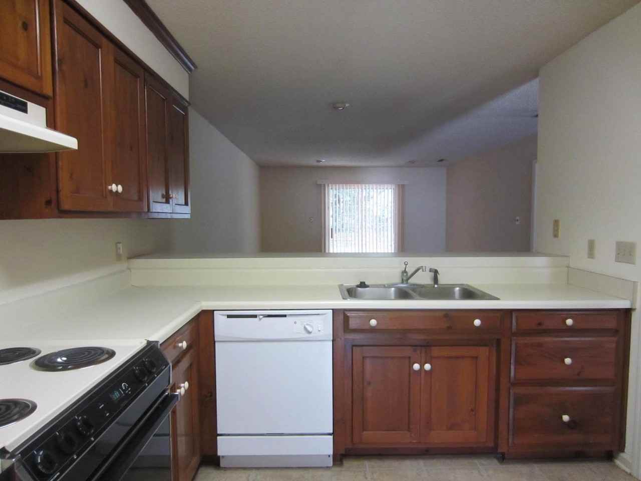 2859 Fawnwood Cir - Photo 4 of 7