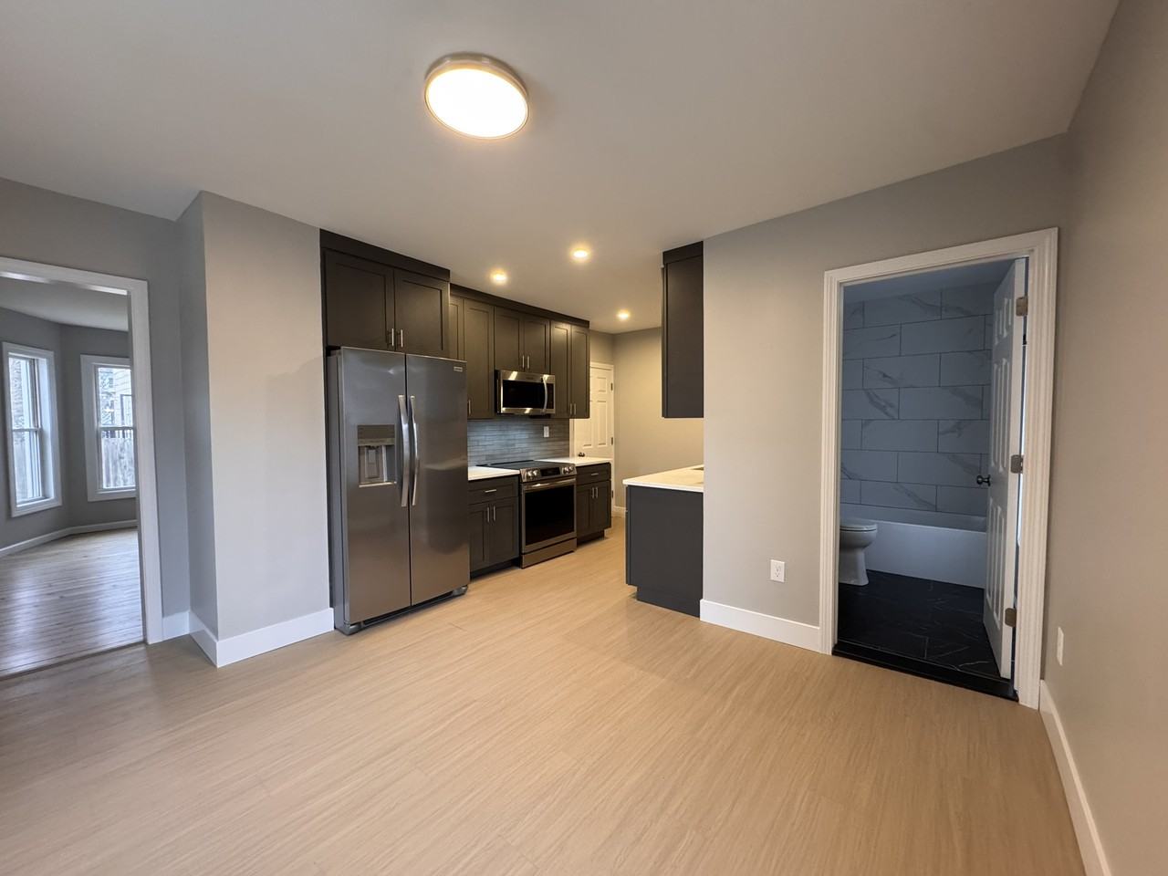 64 Windsor St #64 - Photo 2 of 22