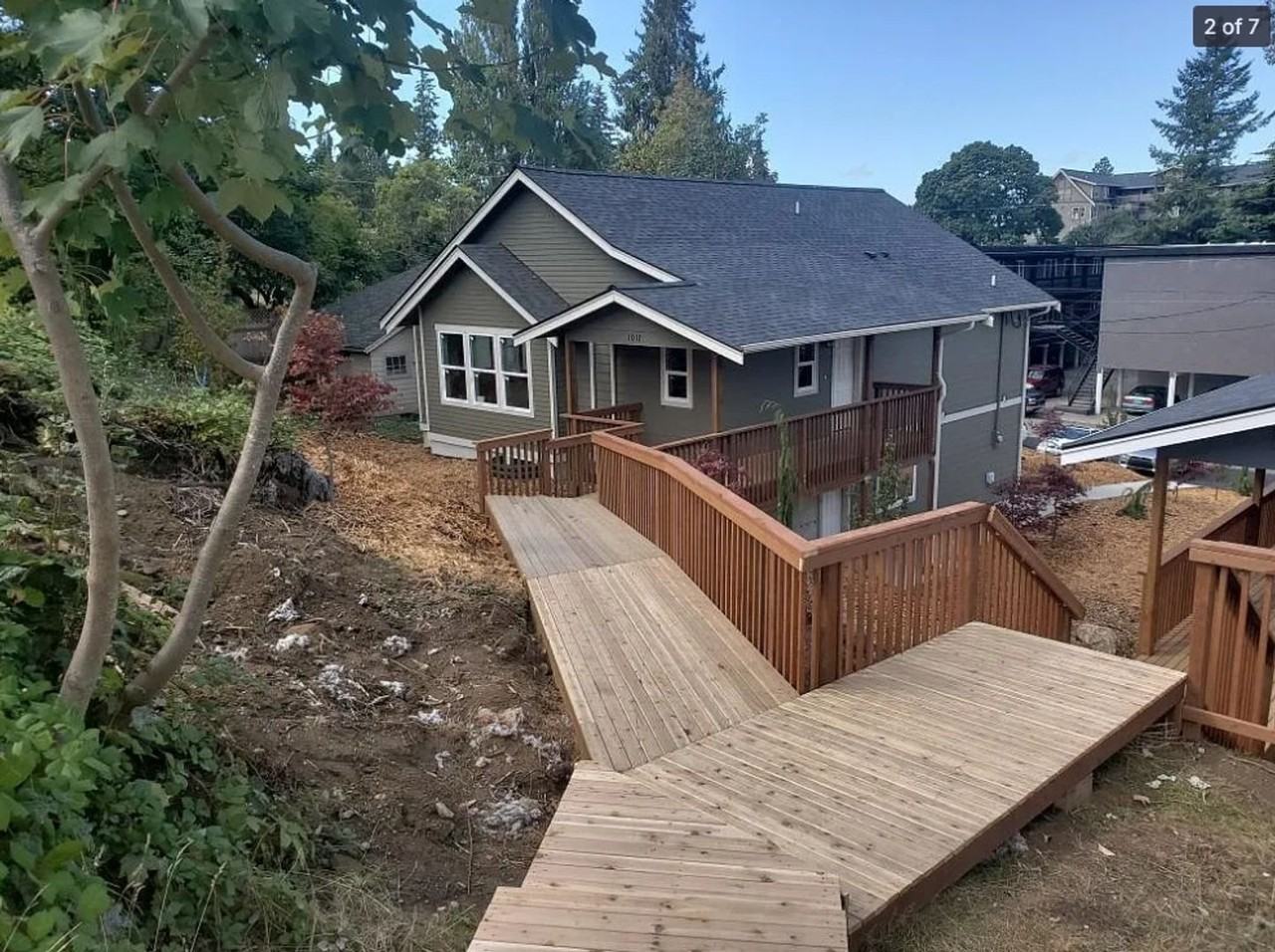 1017 Jersey St - Photo 2 of 9