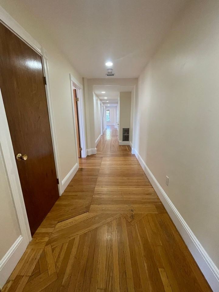 18 Dean Rd - Photo 3 of 8