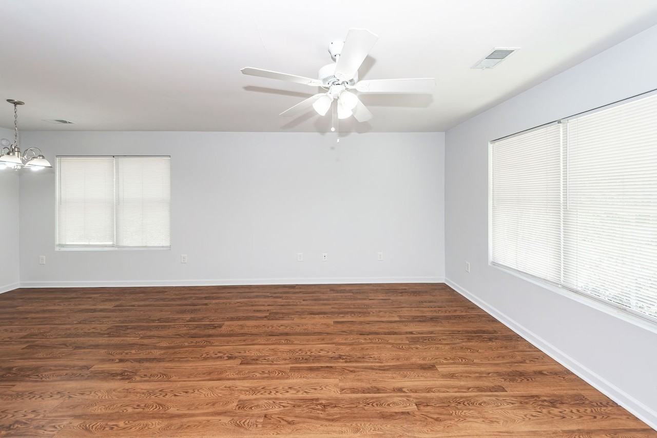 211 White St #B - Photo 7 of 29