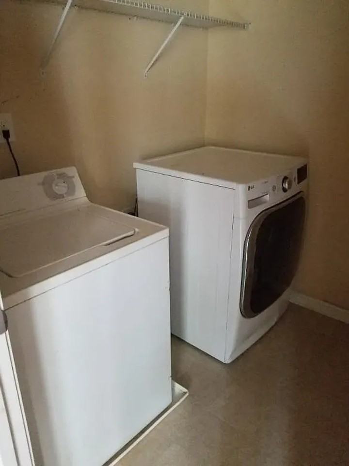 1421 Tawny View Ln - Photo 6 of 21