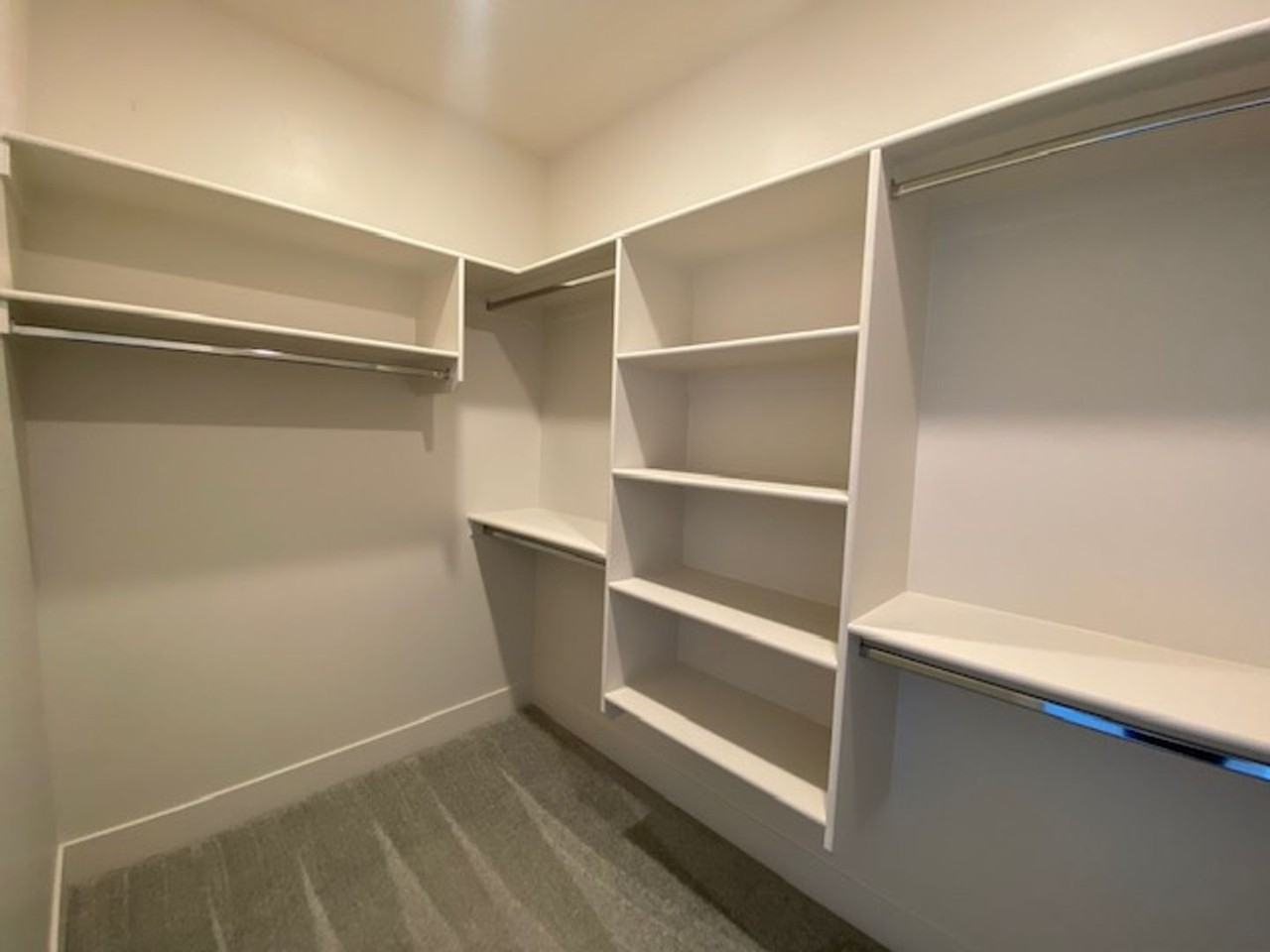 4084 S 545 E - Photo 6 of 7