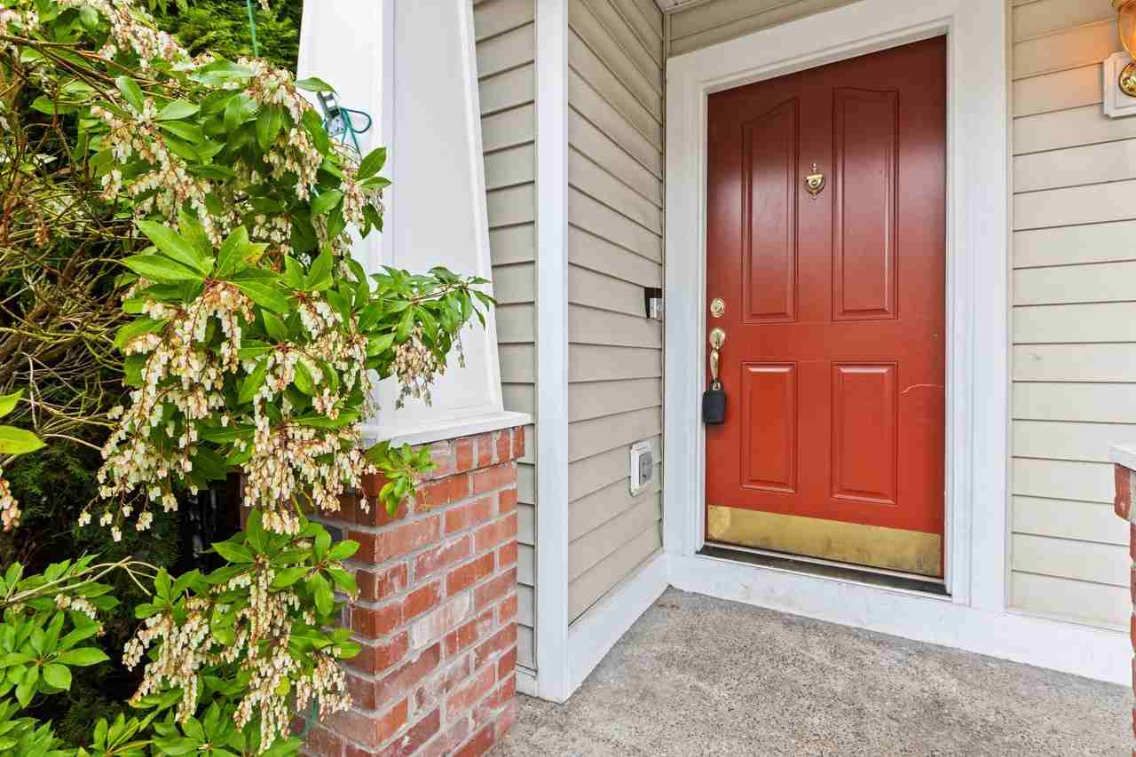 2432 118th Pl Se - Photo 3 of 26