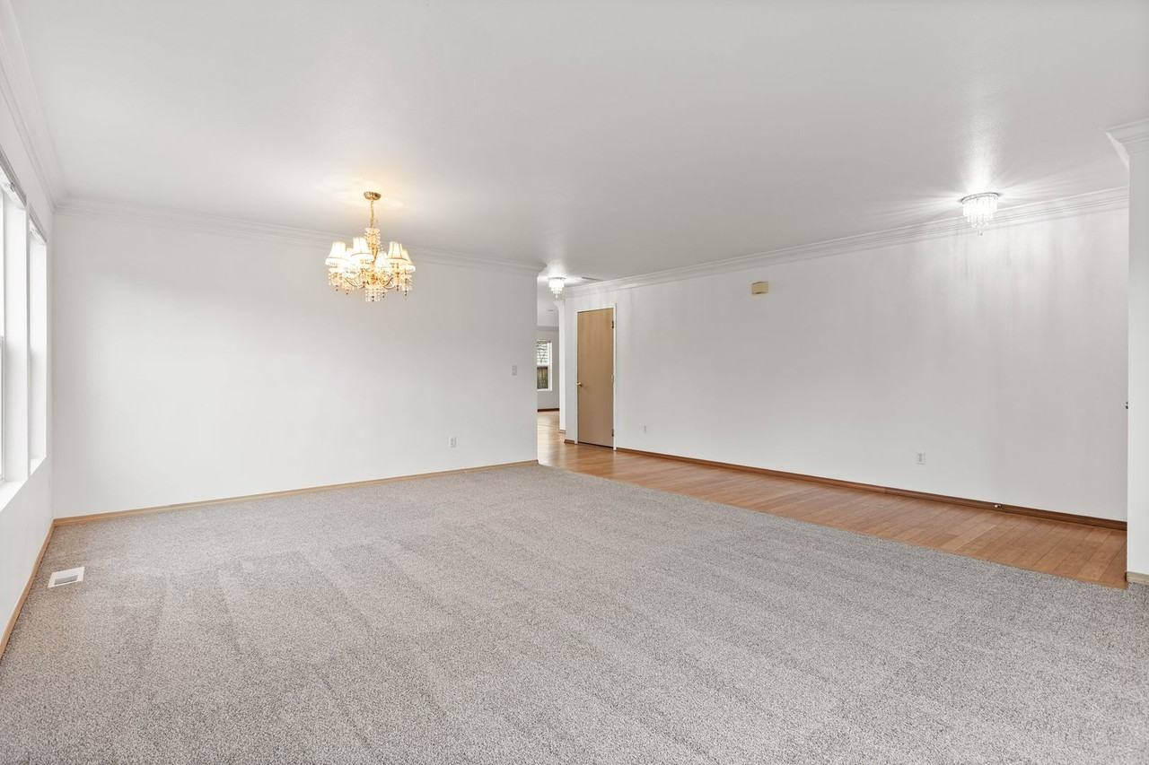 2432 118th Pl Se - Photo 6 of 26