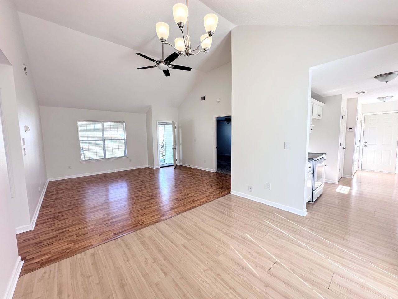 40 Laurel Oaks Dr - Photo 4 of 35