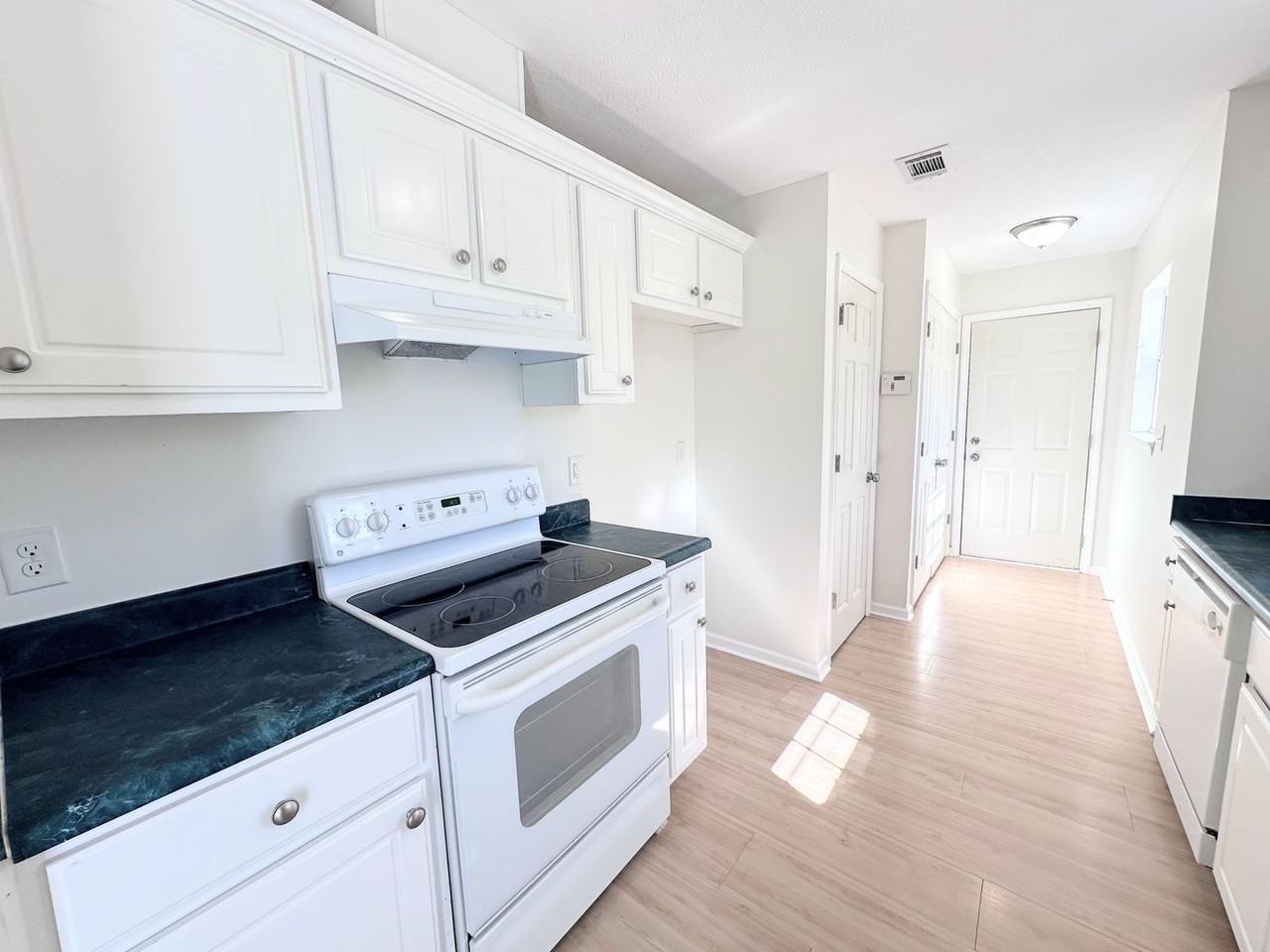 40 Laurel Oaks Dr - Photo 6 of 35