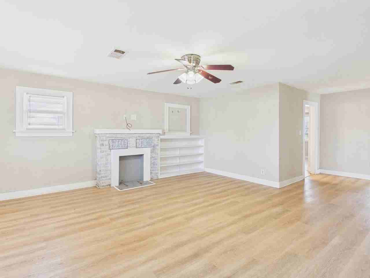 34011 S Polk St - Photo 6 of 24