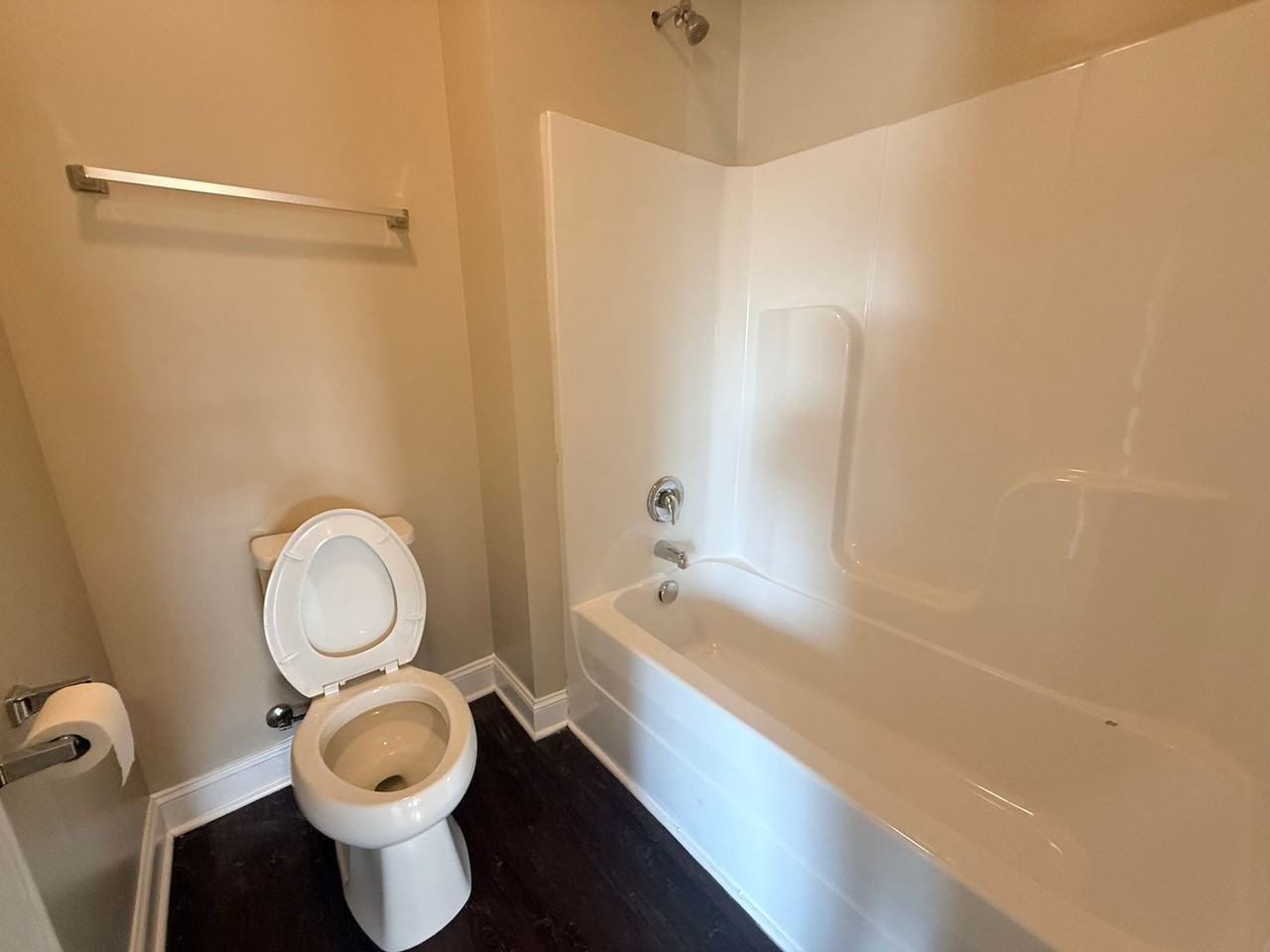 526 Dennis Way - Photo 5 of 7