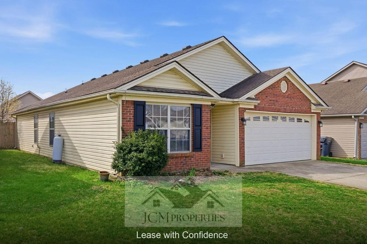 2016 Willis Dr - Photo 3 of 11