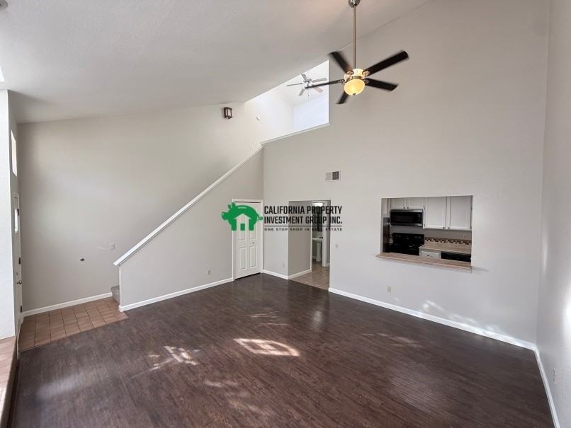 1608 Hood RoadUnit F #F - Photo 5 of 30