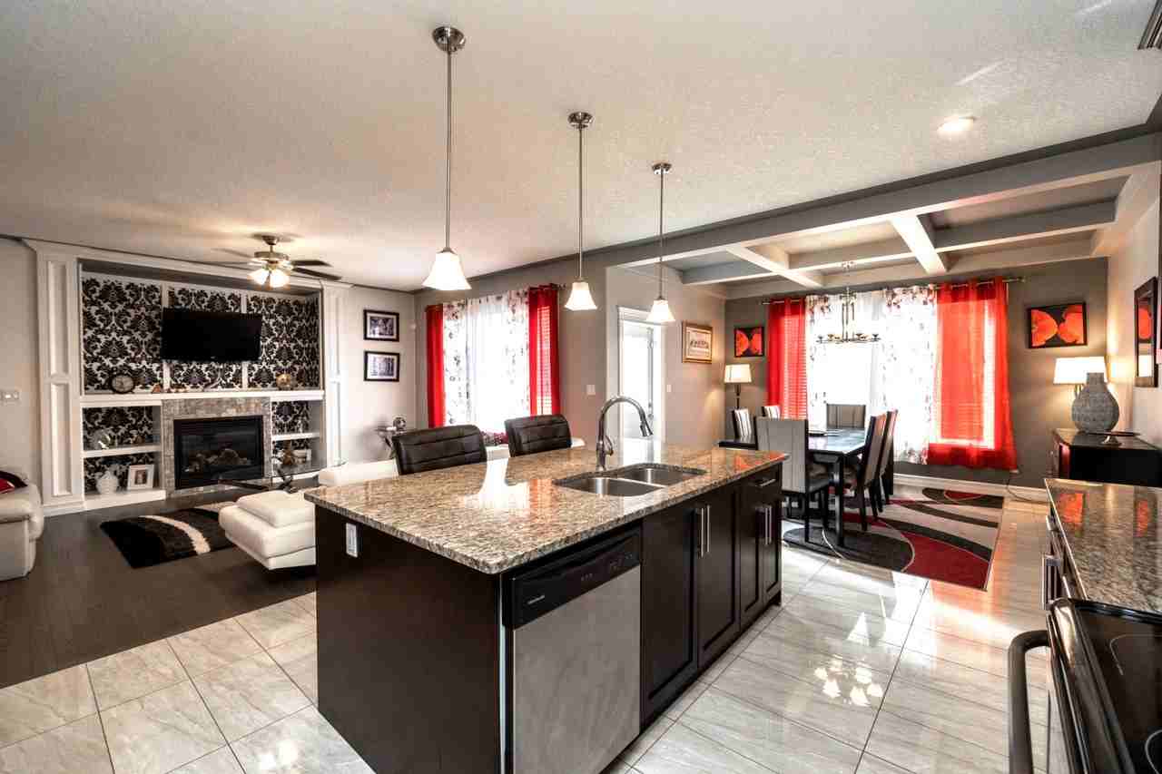 5139 2 Ave Sw - Photo 5 of 32