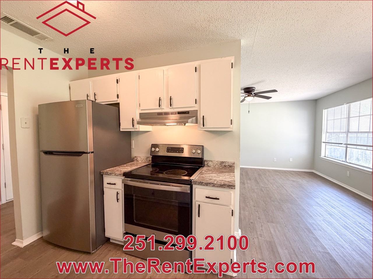 784 Trailwood Dr E #1 - Photo 3 of 24