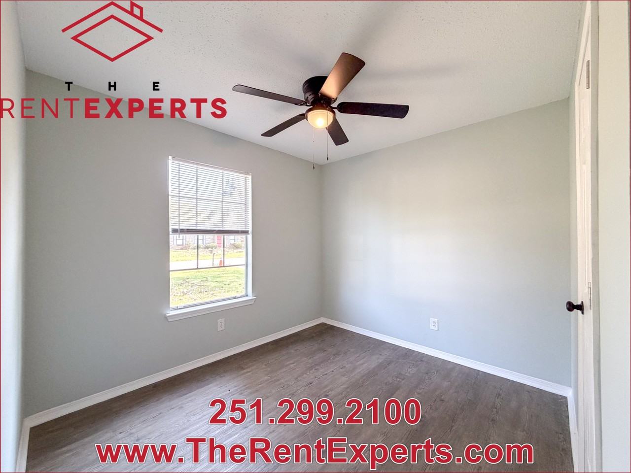 784 Trailwood Dr E #1 - Photo 6 of 24