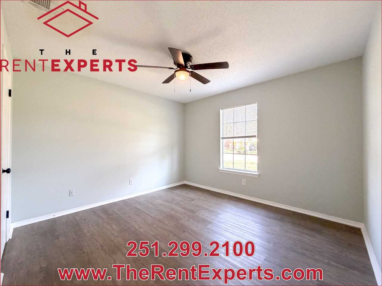 784 Trailwood Dr E #1 - Photo 7 of 24