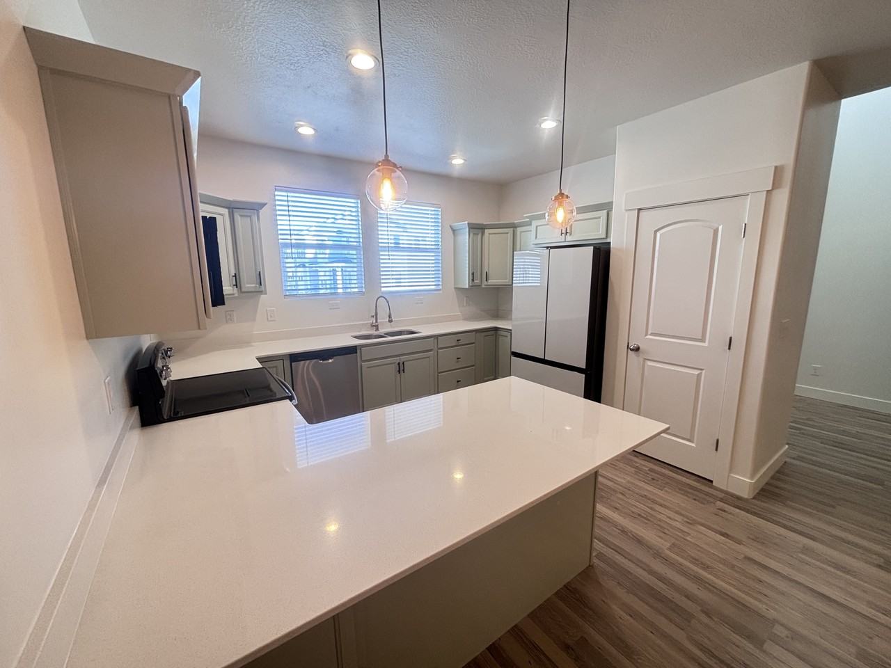 3985 W 1960 N #3985 - Photo 4 of 50