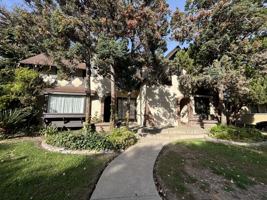 featured image of 117 Lee St. B - 1 #1